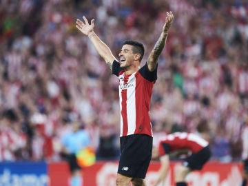 Yuri Berchiche, con el Athletic Yuri Berchiche, con el Athletic