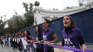Mujeres protestan en México en el 8M