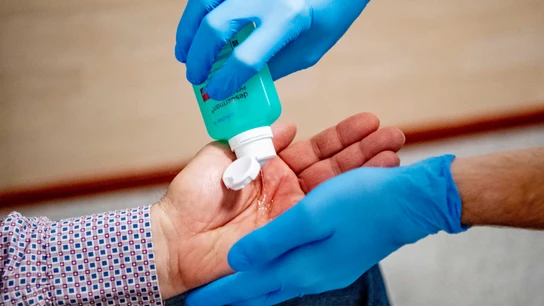 Desinfectante como prevención contra el coronavirus Desinfectante como prevención contra el coronavirus