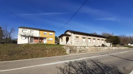 Imagen de la casa ofertada en el pueblo de Ocero, León. Imagen de la casa ofertada en el pueblo de Ocero, León.