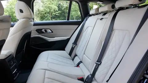 BMW Serie 3 330i Touring BMW Serie 3 330i Touring