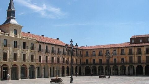 Barrio Húmedo y centro (Plaza Mayor) 