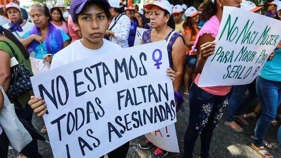 Manifestación del 8M en Acapulco, México