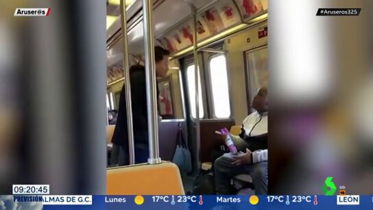 Xenofobia en el metro de NY: roc&iacute;a a un hombre asi&aacute;tico con spray desinfectante por temor a contagiarse de coronavirus