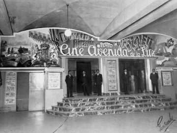 Cine Avenida de la Luz, Barcelona (1943)