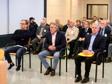 Los acusados Álvaro Pérez "El Bigotes" (i), Francisco Correa (c) y Pablo Crespo Los acusados Álvaro Pérez "El Bigotes" (i), Francisco Correa (c) y Pablo Crespo