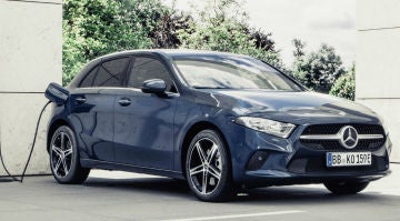Mercedes Clase A híbrido enchufable 