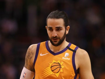 Ricky Rubio, con los Suns Ricky Rubio, con los Suns