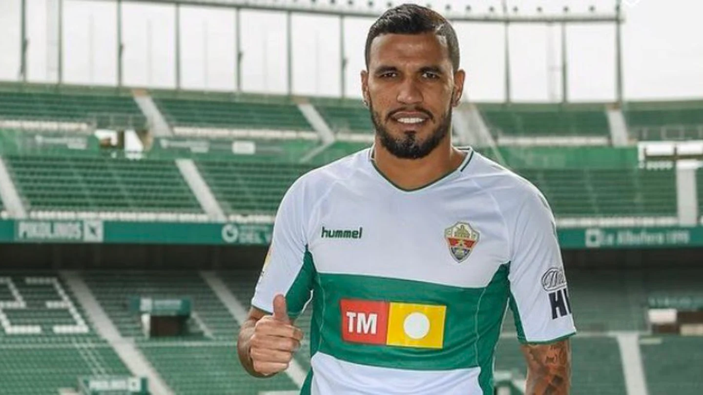Jonathas, con el Elche Jonathas, con el Elche
