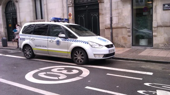 Imagen de archivo de un coche de la Policía Local de Vitoria Imagen de archivo de un coche de la Policía Local de Vitoria