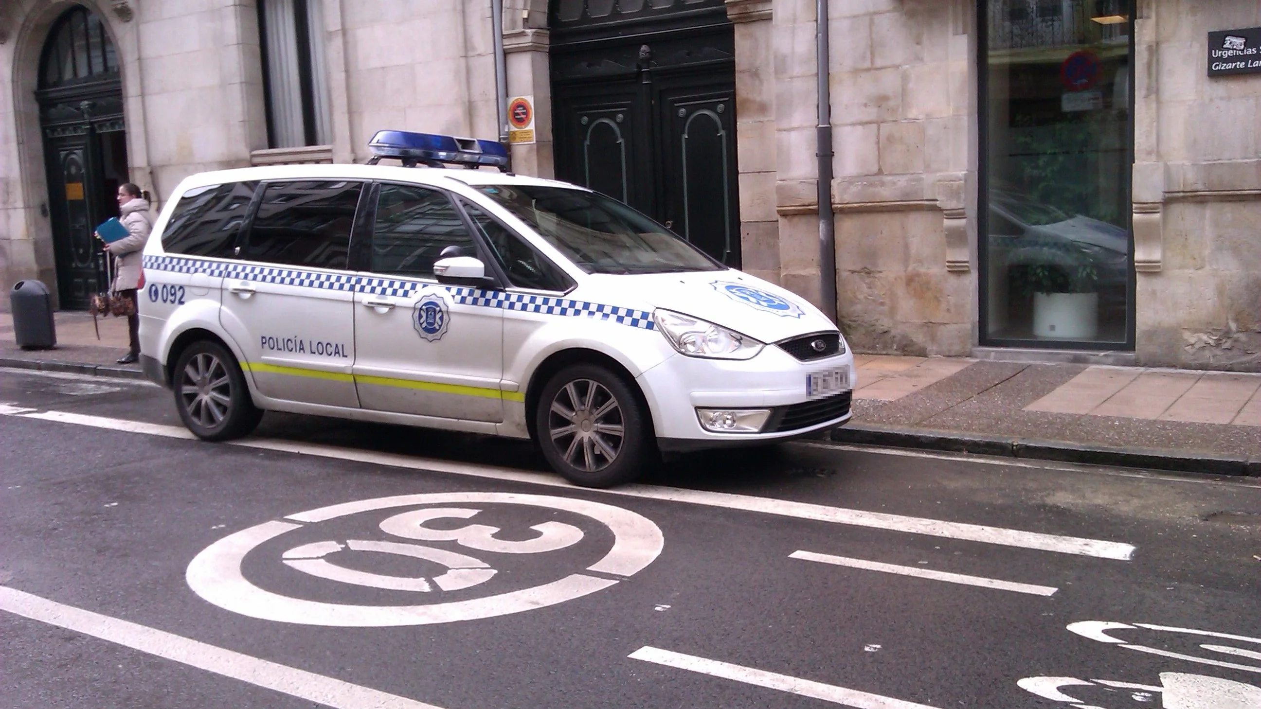 Imagen de archivo de un coche de la Policía Local de Vitoria