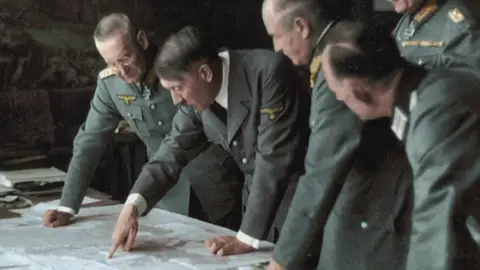 Grandes Acontecimientos de la II Guerra Mundial - Netflix Grandes Acontecimientos de la II Guerra Mundial - Netflix