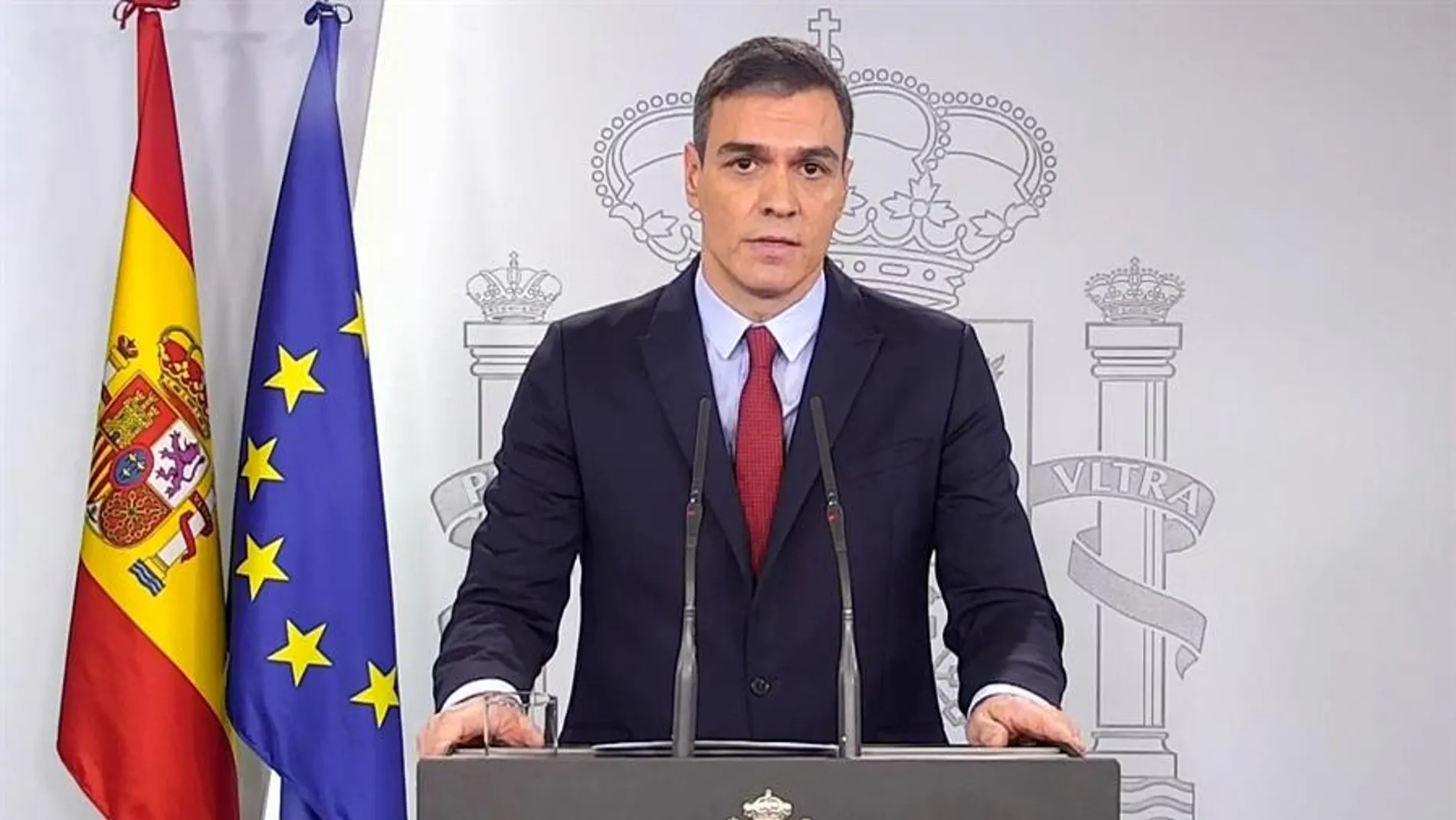 Pedro Sánchez, en una declaración institucional en el Palacio de la Moncloa