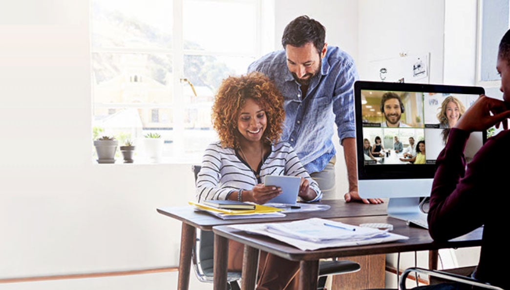 Zoom, videoconferencias en grupo.