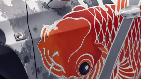 Lexus UX tatuado Lexus UX tatuado