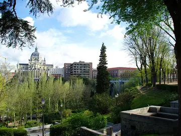 Vistas desde el Mirador de las Vistillas Vistas desde el Mirador de las Vistillas
