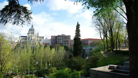 Vistas desde el Mirador de las Vistillas Vistas desde el Mirador de las Vistillas