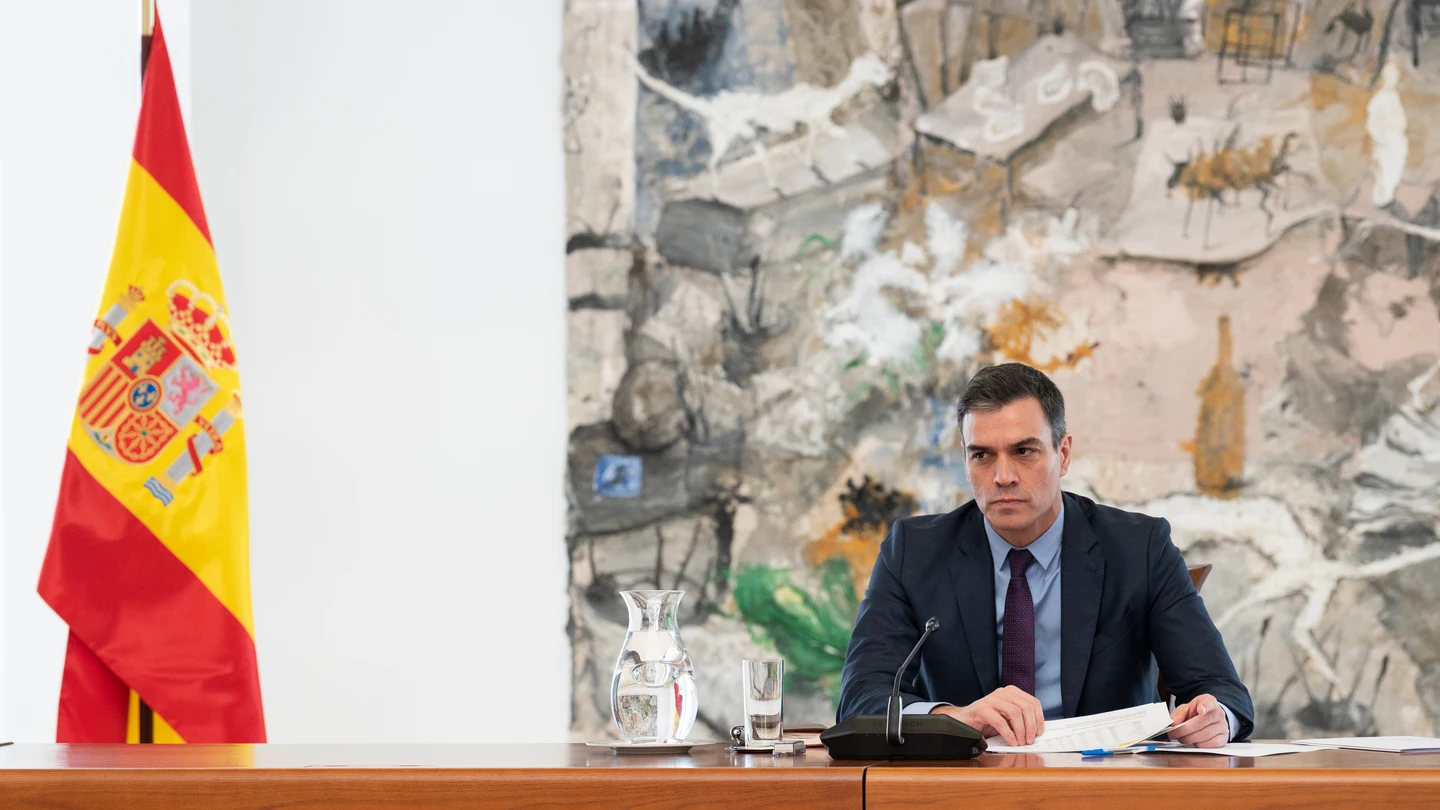 Pedro Sánchez, durante la reunión con el comité técnico Pedro Sánchez, durante la reunión con el comité técnico