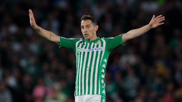 Andrés Guardado, con el Betis