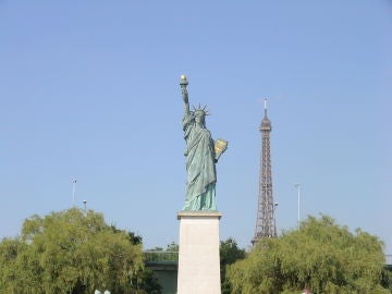 Estatua de la Libertad, París