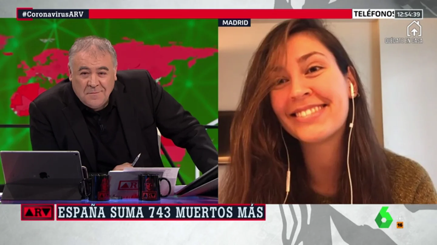 Clara, enfermera expulsada de su casa tras dar positivo en coronavirus: "Mi casero era de esos que salía puntual a aplaudir" Clara, enfermera expulsada de su casa tras dar positivo en coronavirus: "Mi casero era de esos que salía puntual a aplaudir"