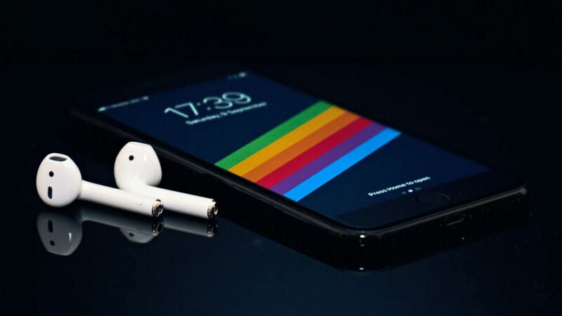¿Problemas con tus Airpods? Así puedes corregir algunos de sus problemas de conexión