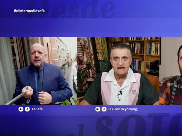 Manuel Tallafé entona una saeta para homenajear a los sanitarios esta Semana Santa. Manuel Tallafé entona una saeta para homenajear a los sanitarios esta Semana Santa.
