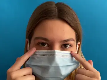 Cómo quitarte mascarilla y guantes de forma segura Cómo quitarte mascarilla y guantes de forma segura