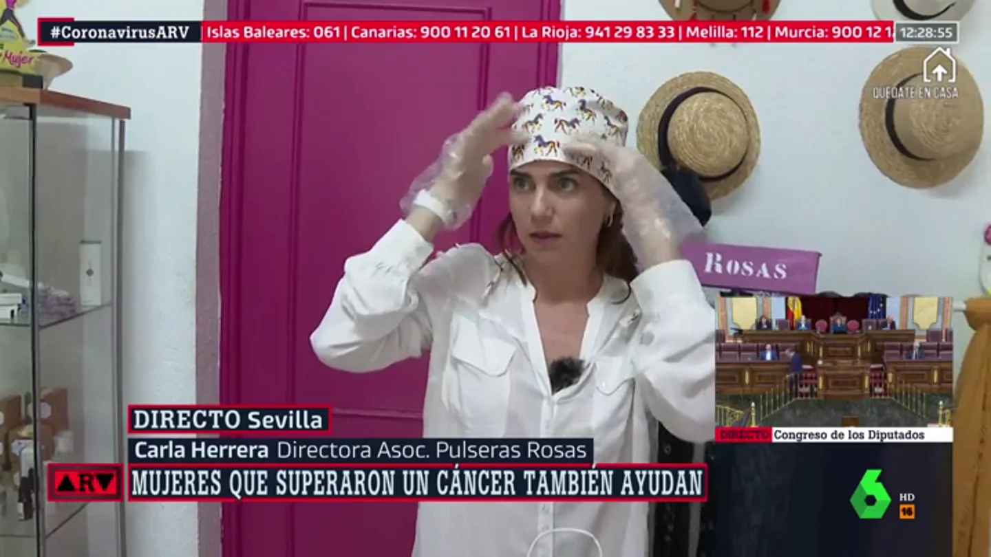 El emotivo agradecimiento de un grupo de mujeres con cáncer a los sanitarios: "Ellas sienten que les han salvado la vida" El emotivo agradecimiento de un grupo de mujeres con cáncer a los sanitarios: "Ellas sienten que les han salvado la vida"