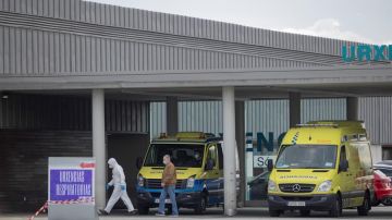 Entrada de urgencias en el hospital HULA de Lugo