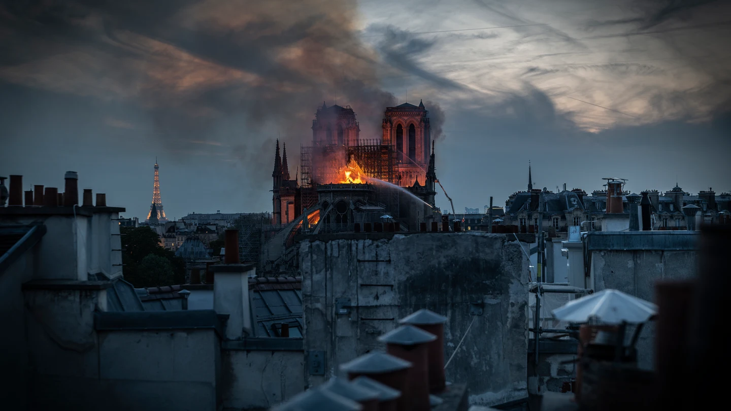 Efemérides de hoy 15 de abril de 2020: ¿Qué pasó el 15 de abril? | Aniversario del incendio de Notre Dame Efemérides
