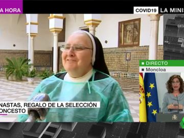 Hablan las monjas de clausura que juegan al baloncesto en su convento: "Eso no me lo quita nadie aunque tengo 80 años" Hablan las monjas de clausura que juegan al baloncesto en su convento: "Eso no me lo quita nadie aunque tengo 80 años"