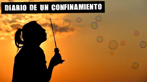 Pompas de jabón al atardecer Pompas de jabón al atardecer