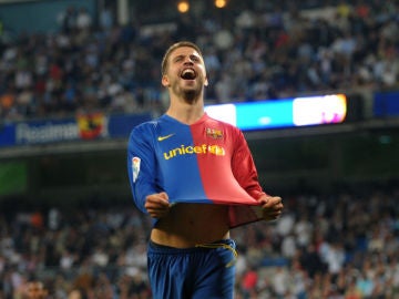 Gerard Piqué Gerard Piqué