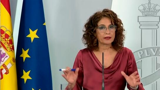 La ministra de Hacienda, Mar&iacute;a Jes&uacute;s Montero