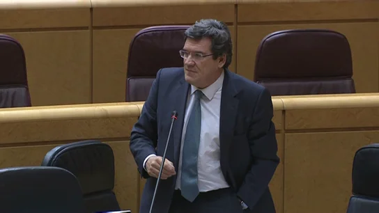 Escrivá anuncia que el ingreso mínimo vital se podrá cobrar a partir de junio Escrivá anuncia que el ingreso mínimo vital se podrá cobrar a partir de junio