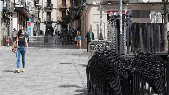 Ciudadanos pasean por Huesca en la fase 0 de la desescalada Ciudadanos pasean por Huesca en la fase 0 de la desescalada