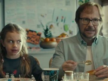Frame de la película 'Padre no hay más que uno 2. La llegada de la suegra' Frame de la película 'Padre no hay más que uno 2. La llegada de la suegra'