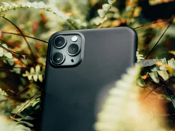 iPhone 11 Pro Max iPhone 11 Pro Max