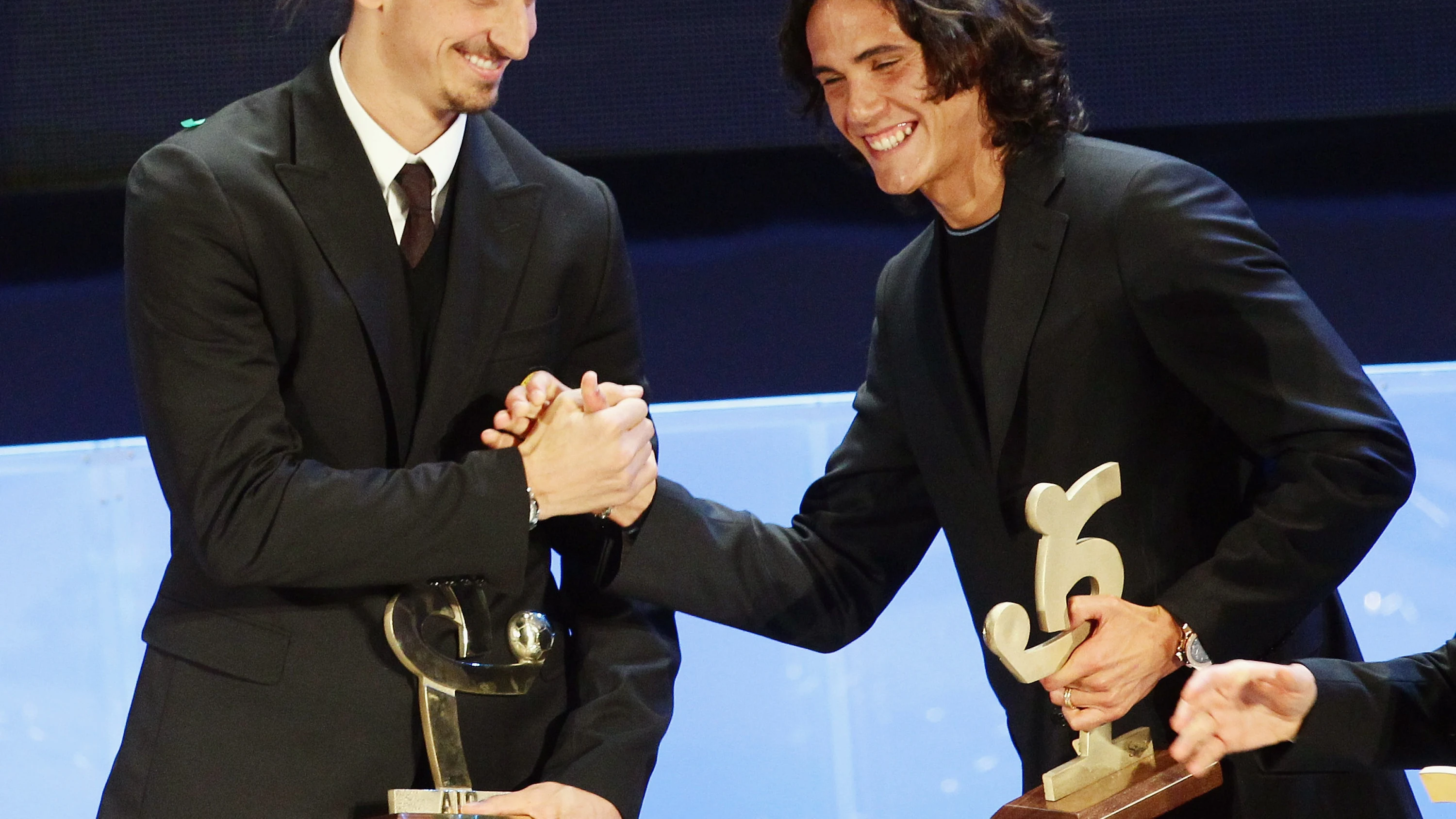 Zlatan Ibrahimovic y Edinson Cavani 