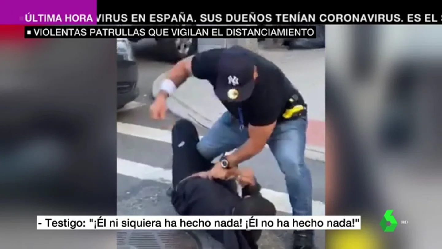 Indignación por la violencia contra negros e hispanos por parte de las patrullas del distanciamiento social en Nueva York Indignación por la violencia contra negros e hispanos por parte de las patrullas del distanciamiento social en Nueva York