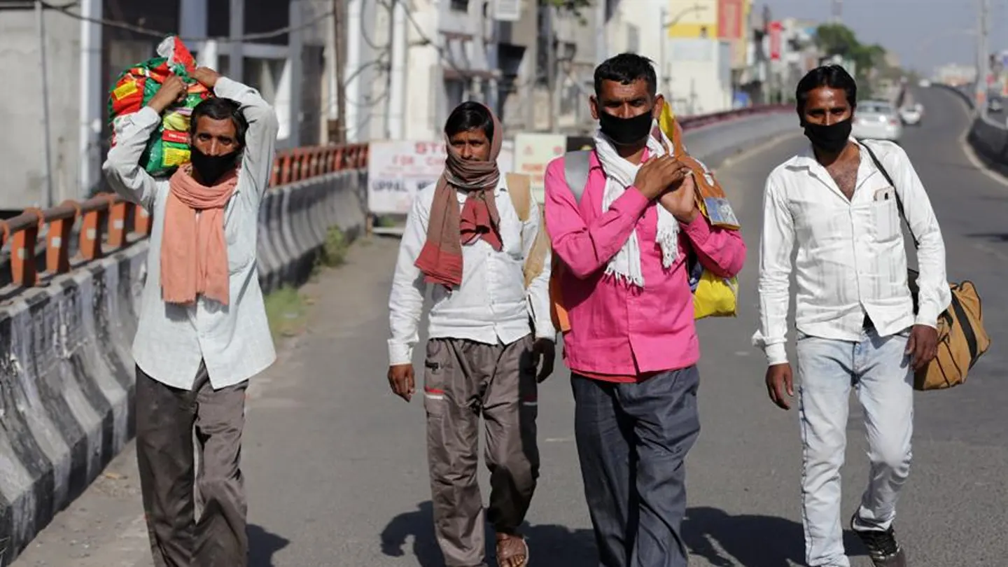 Trabajadores migrantes en India durante la pandemia de coronavirus Trabajadores migrantes en India durante la pandemia de coronavirus