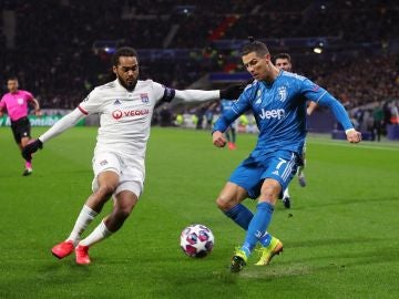 Cristiano, ante el Olympique de Lyon Cristiano, ante el Olympique de Lyon