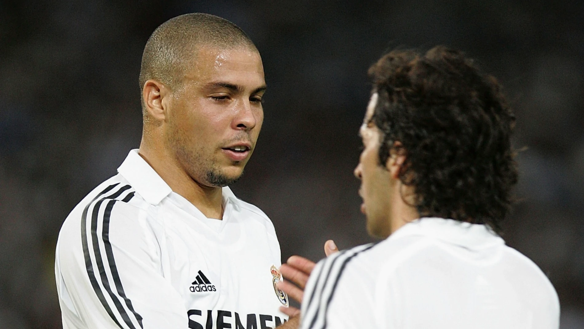 Ronaldo, con Raúl