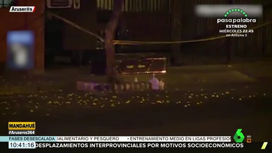 Un coche fúnebre abandona un ataúd con un cadáver dentro en plena calle Un coche fúnebre abandona un ataúd con un cadáver dentro en plena calle