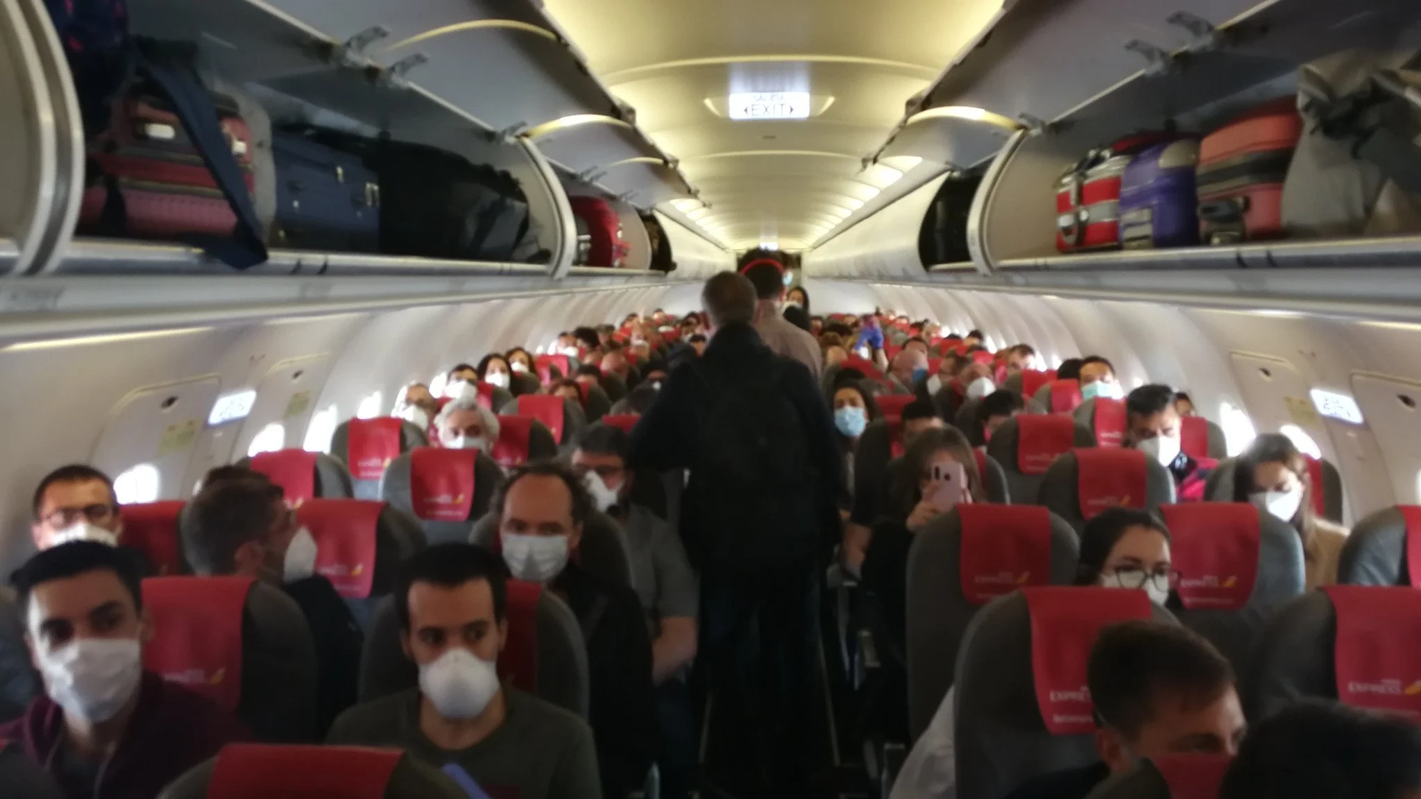 Imagen del interior del vuelo IB3838 Madrid - Las Palmas de GC