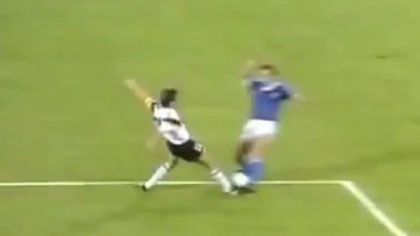 Penalti no pitado en la final del Mundial 1990 Penalti no pitado en la final del Mundial 1990