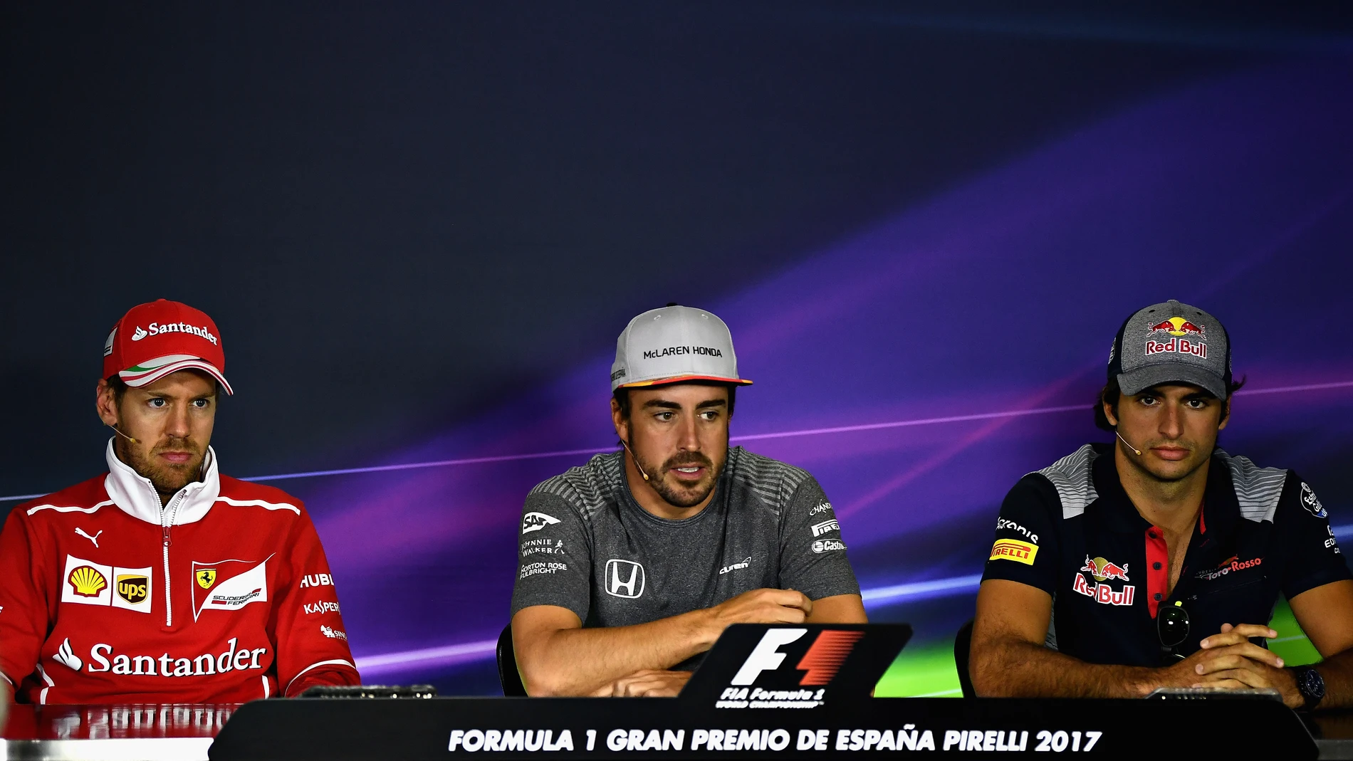Sebastian Vettel, Fernando Alonso y Carlos Sainz