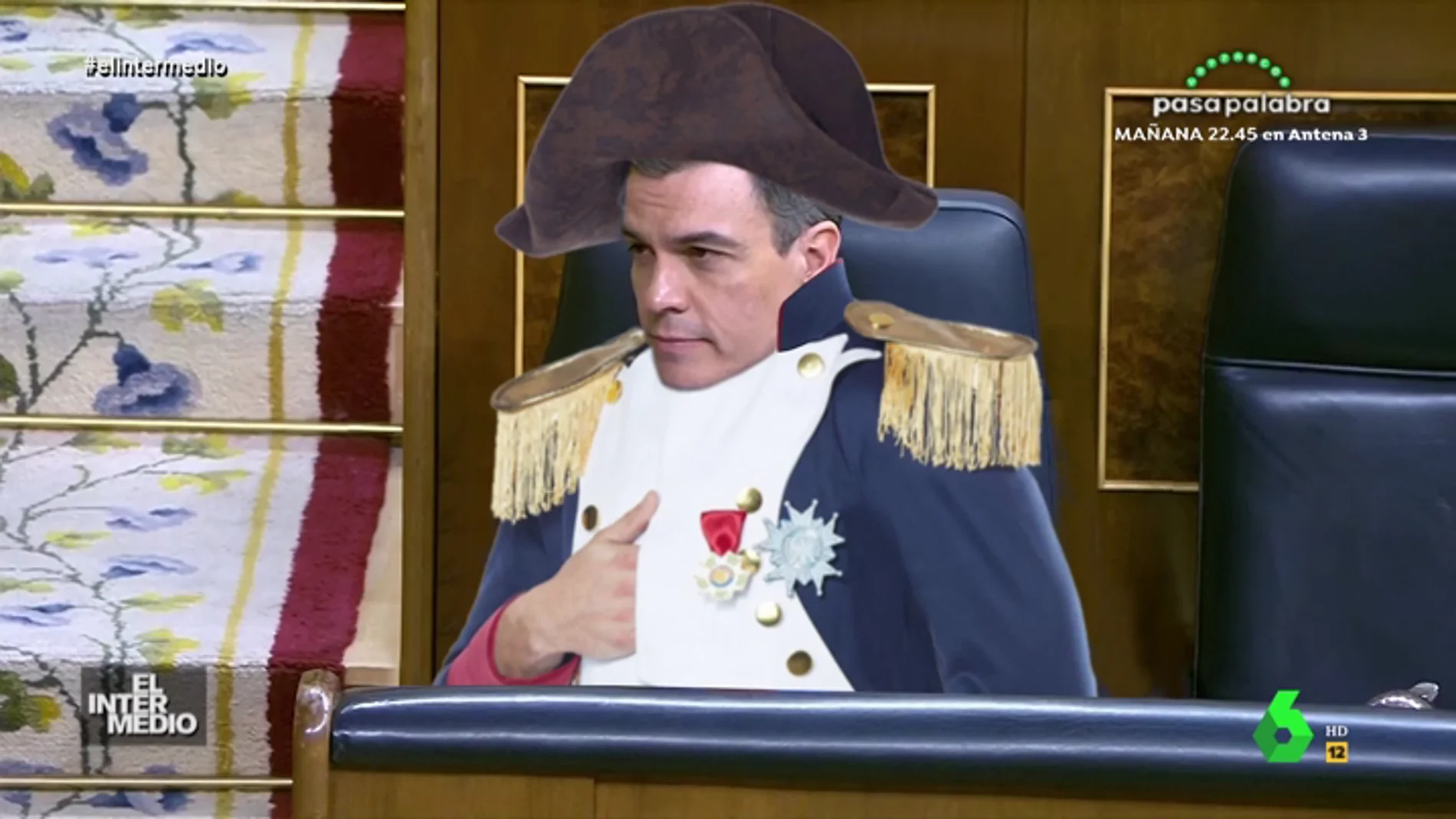 La reacción de Pedro Sánchez al '¿se cree que es Napoleón?' de Pablo Casado