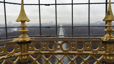 Mirador al pie de la estatua